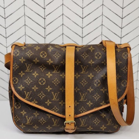 Louis Vuitton Saumur 35 Crossbody Bag LV Brown Monogram - Picture 1 of 7